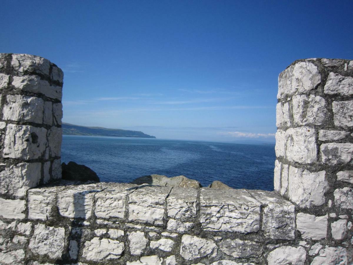 The Lookout, * Glenarm
